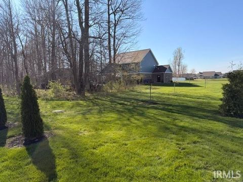 Tiny photo for 1010 Bluegrass Trail, Kokomo, IN 46901 (MLS # 202613443)