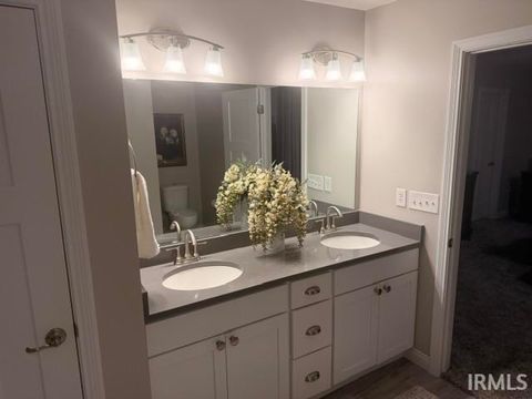 Tiny photo for 1010 Bluegrass Trail, Kokomo, IN 46901 (MLS # 202613443)