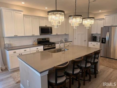 Tiny photo for 1010 Bluegrass Trail, Kokomo, IN 46901 (MLS # 202613443)