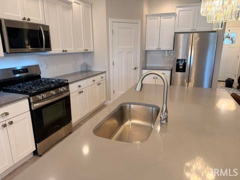 Tiny photo for 1010 Bluegrass Trail, Kokomo, IN 46901 (MLS # 202613443)