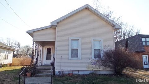 Photo of 208 S 10th Street, Vincennes, IN 47591 (MLS # 202549353)
