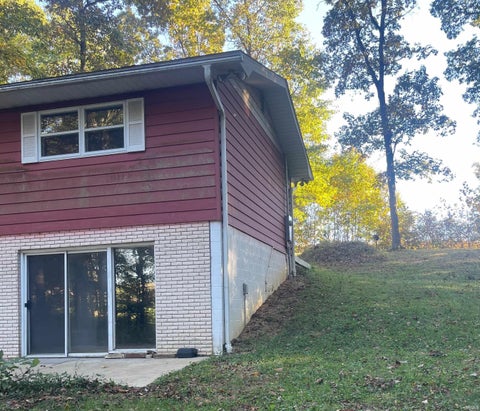 Tiny photo for 1090 W Old Highway 60, Mitchell, IN 47446 (MLS # 202643541)