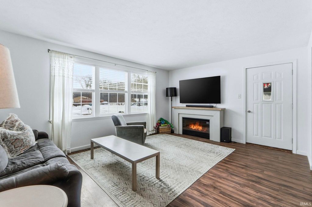 Photo of 11440 E 400 N Road, Grovertown, IN 46531 (MLS # 202603363)