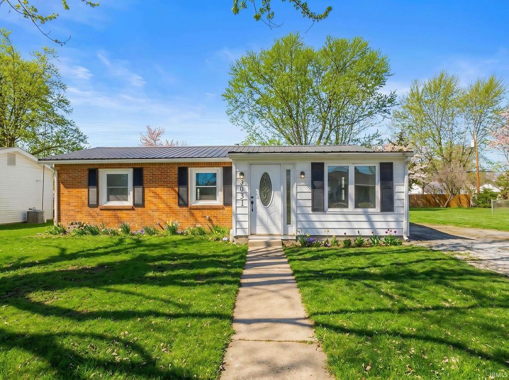 Photo of 3031 Brentwood Road, New Castle, IN 47362 (MLS # 202608094)