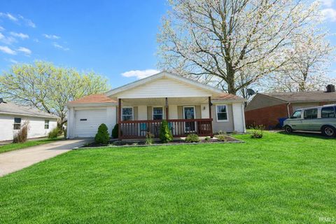 Photo of 2208 Beauvoir Court, Kokomo, IN 46902 (MLS # 202608840)
