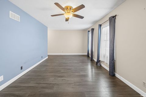 Tiny photo for 1709 N Black Oak Court, Lafayette, IN 47905 (MLS # 202548130)