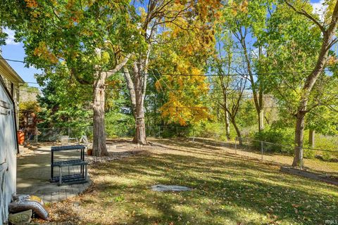 Tiny photo for 1709 N Black Oak Court, Lafayette, IN 47905 (MLS # 202548130)