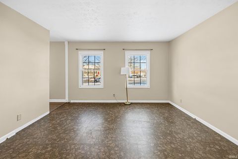 Tiny photo for 1709 N Black Oak Court, Lafayette, IN 47905 (MLS # 202548130)