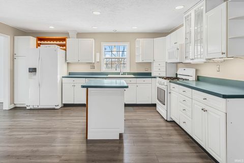 Tiny photo for 1709 N Black Oak Court, Lafayette, IN 47905 (MLS # 202548130)