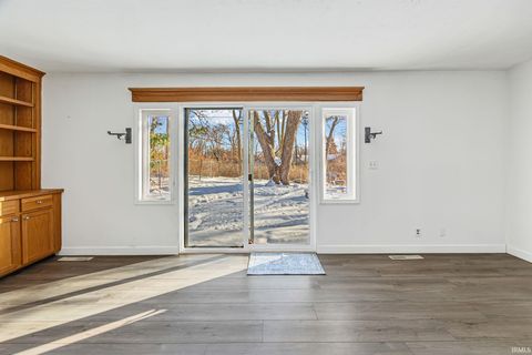 Tiny photo for 1709 N Black Oak Court, Lafayette, IN 47905 (MLS # 202548130)