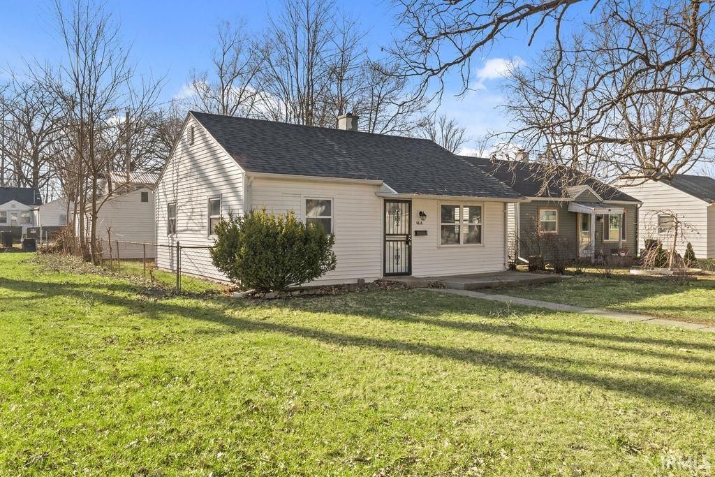 Photo of 4414 Oliver Street, Fort Wayne, IN 46806 (MLS # 202609496)