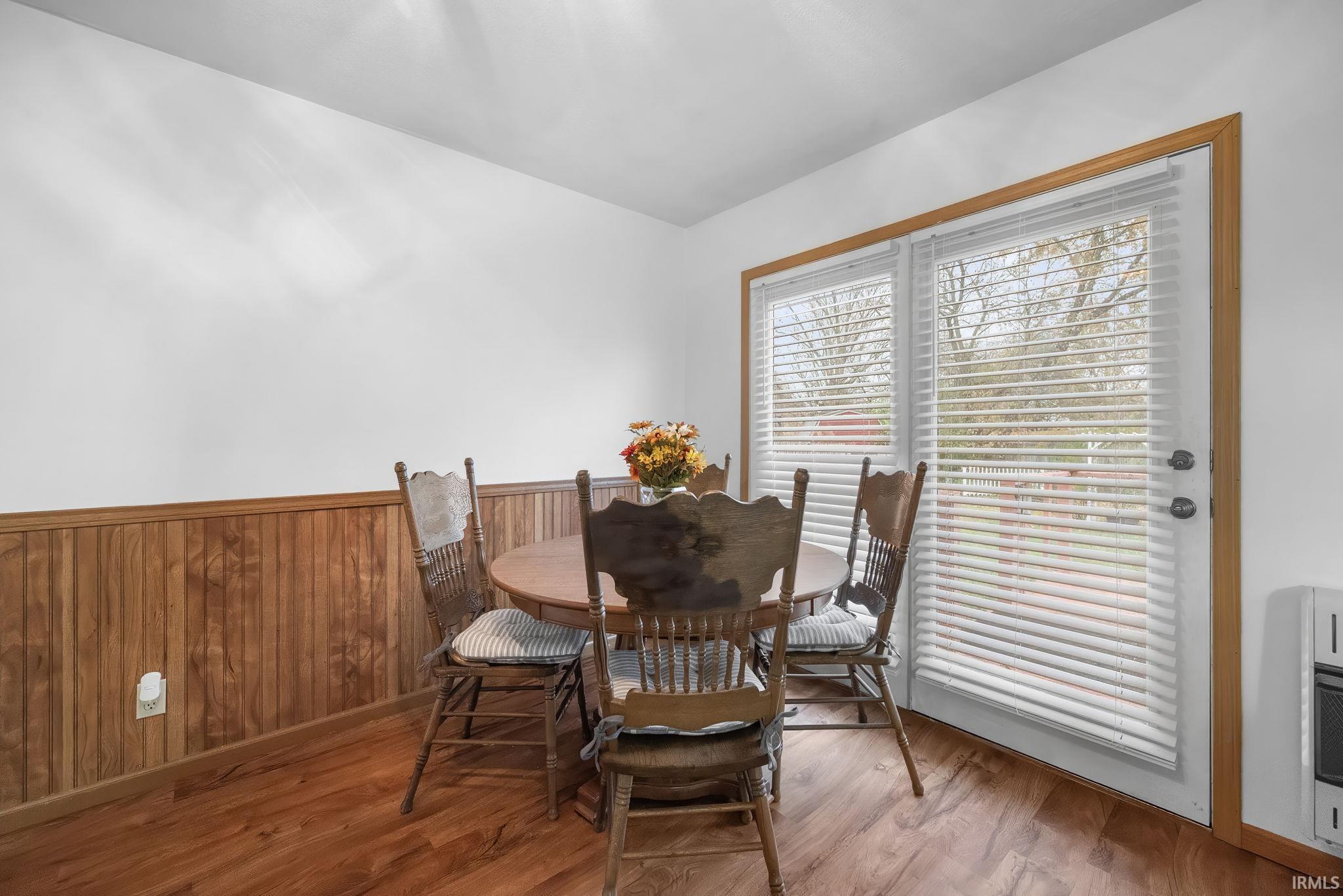 Dayton, Indiana 47941, United States, 3 Bedrooms Bedrooms, ,1 BathroomBathrooms,Residential,Active,248145