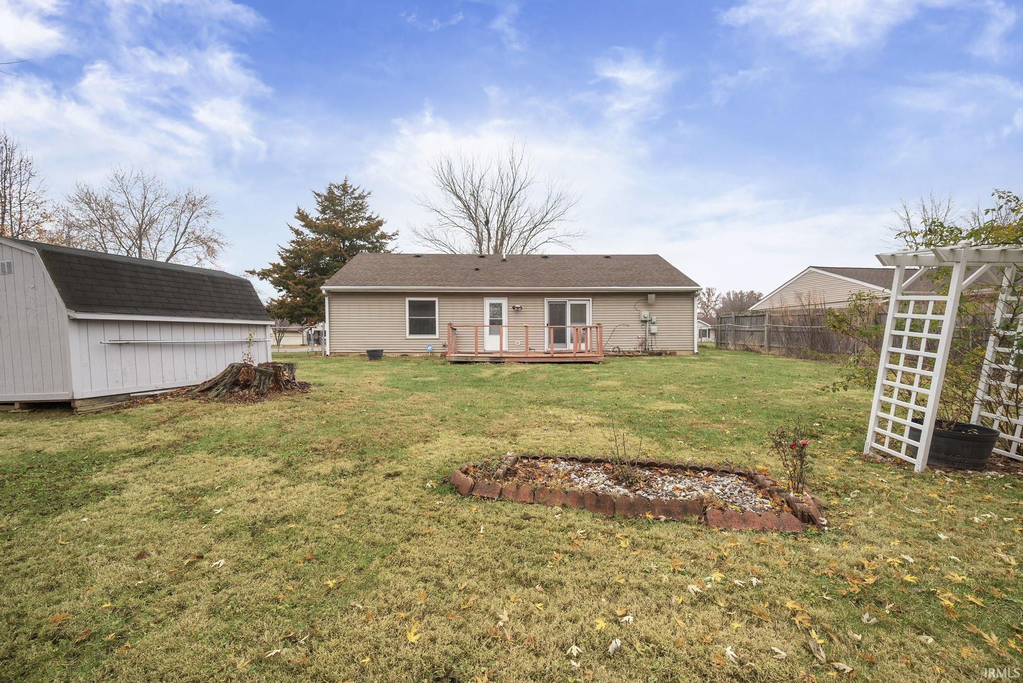 Dayton, Indiana 47941, United States, 3 Bedrooms Bedrooms, ,1 BathroomBathrooms,Residential,Active,248145