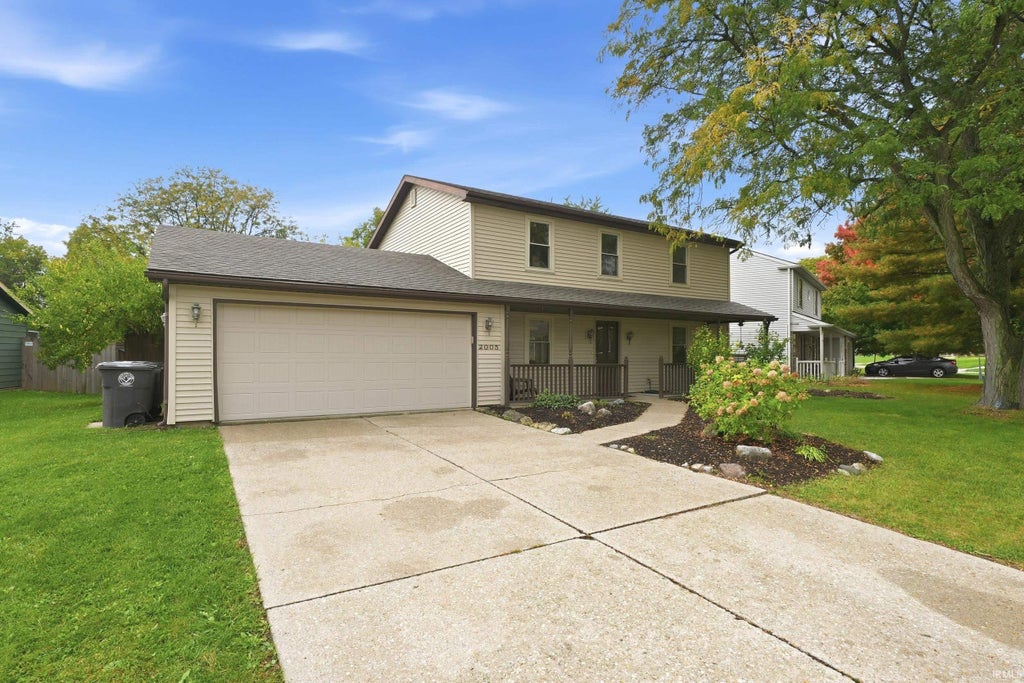 Photo of 2005 Foxboro Drive, Fort Wayne, IN 46818 (MLS # 202642857)