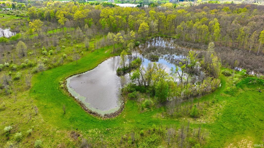 Photo of 0 Hollopeter Road, Leo, IN 46765 (MLS # 202618768)