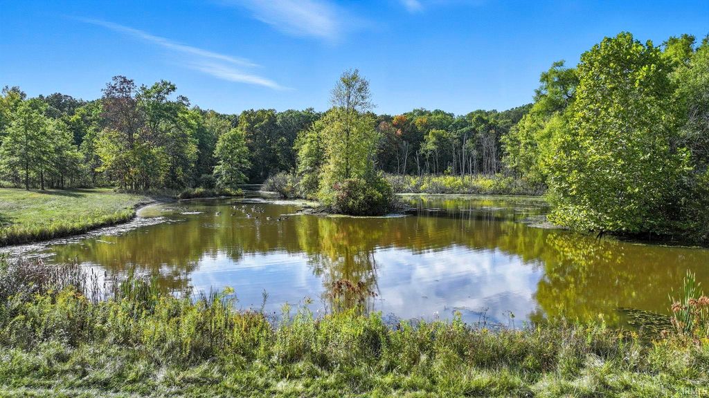 Photo of 0 Hollopeter Road, Leo, IN 46765 (MLS # 202618768)