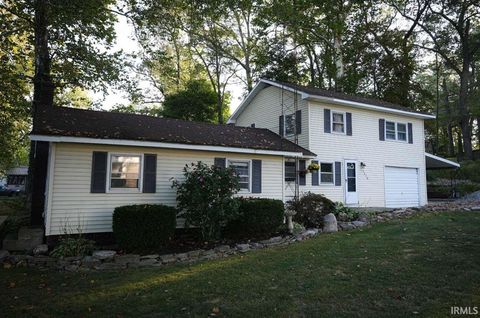 Tiny photo for 3270 Main Street, Macy, IN 46951 (MLS # 202537996)
