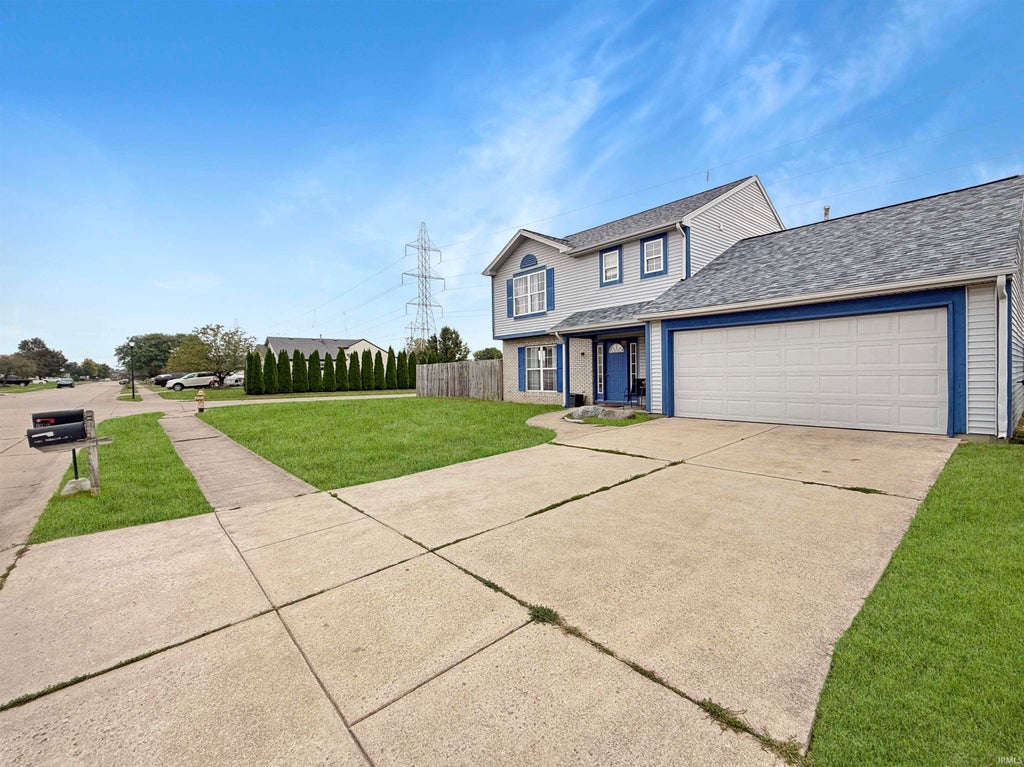 Photo of 1101 Hornbeam Circle, Lafayette, IN 47905 (MLS # 202639301)