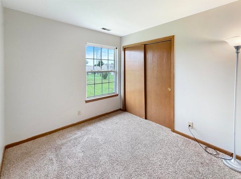 Tiny photo for 1101 Hornbeam Circle, Lafayette, IN 47905 (MLS # 202639301)