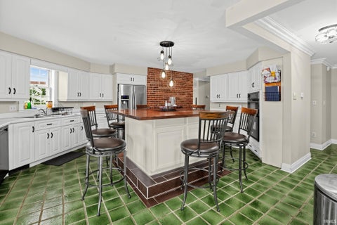 Tiny photo for 300 W Oregon Church Road, Terre Haute, IN 47802 (MLS # 202640200)