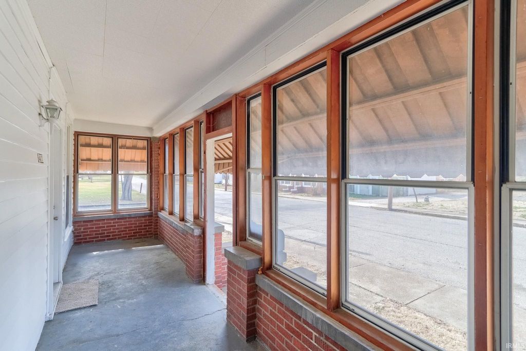 Photo of 417 N 7th Street, Boonville, IN 47601 (MLS # 202605790)