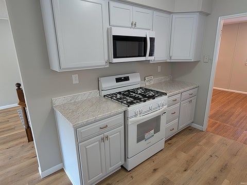 Tiny photo for 1619 Logan Avenue, Lafayette, IN 47905 (MLS # 202636403)