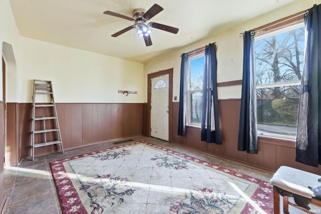 Photo of 1204 Huron Street, Fort Wayne, IN 46808 (MLS # 202607094)