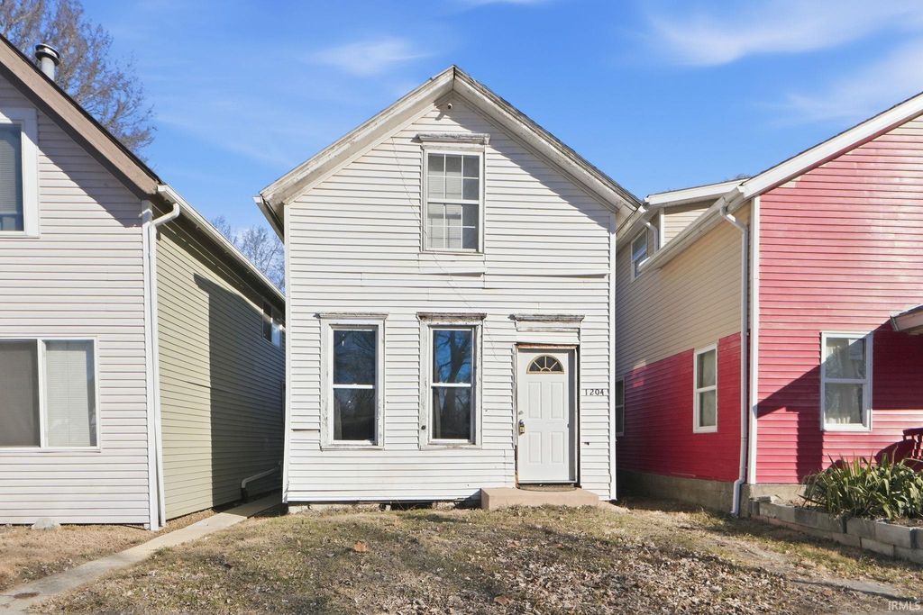 Photo of 1204 Huron Street, Fort Wayne, IN 46808 (MLS # 202607094)