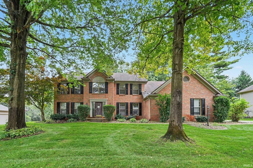 Photo of 52480 Woodington Court, Granger, IN 46530 (MLS # 202641308)