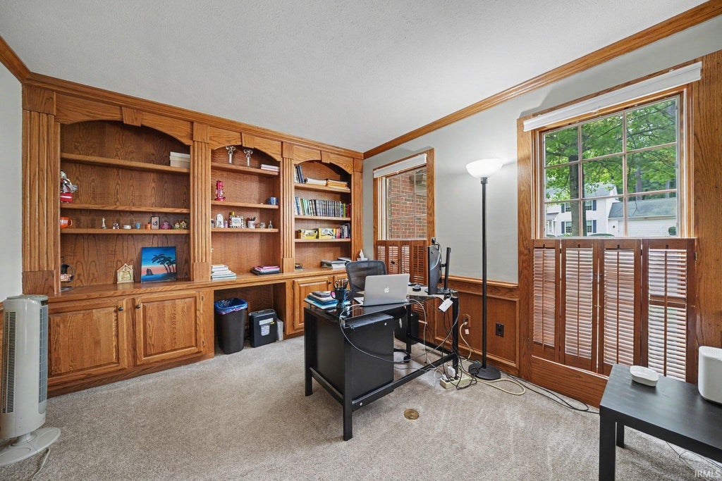 Photo of 52480 Woodington Court, Granger, IN 46530 (MLS # 202641308)