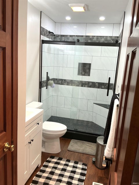 Tiny photo for 304 Oxford Way Street, Logansport, IN 46947 (MLS # 202631341)