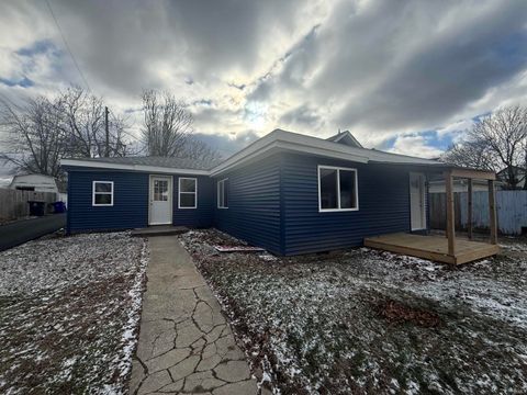 Photo of 511 E Harrison Street, Kokomo, IN 46901 (MLS # 202601590)