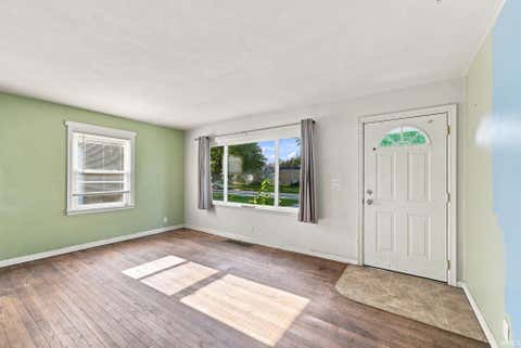 Tiny photo for 910 Jackson Boulevard, Rochester, IN 46975 (MLS # 202634086)