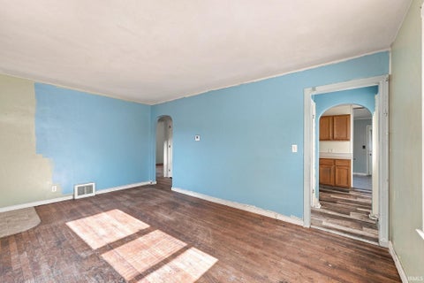 Tiny photo for 910 Jackson Boulevard, Rochester, IN 46975 (MLS # 202634086)