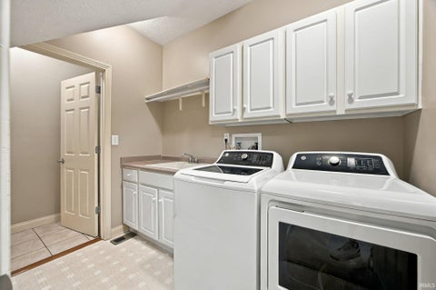 Tiny photo for 4524 E Foxmoor Lane, Lafayette, IN 47905 (MLS # 202630497)