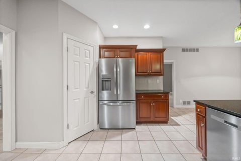 Tiny photo for 4524 E Foxmoor Lane, Lafayette, IN 47905 (MLS # 202630497)