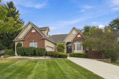 Photo of 4524 E Foxmoor Lane, Lafayette, IN 47905 (MLS # 202630497)