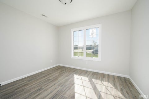 Tiny photo for 451 Cottonwood Court, Markle, IN 46770 (MLS # 202624717)