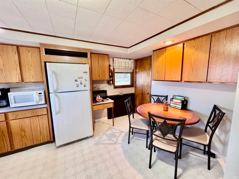 Tiny photo for 2922 S Country Club Dr S Dr, Rochester, IN 46975 (MLS # 202608772)