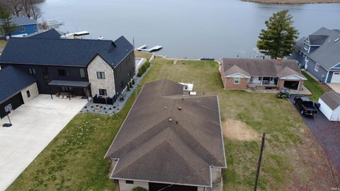 Tiny photo for 2922 S Country Club Dr S Dr, Rochester, IN 46975 (MLS # 202608772)