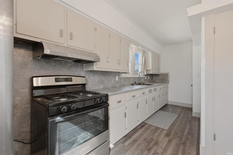 Tiny photo for 1324 Fletcher Avenue, Fort Wayne, IN 46803 (MLS # 202641686)