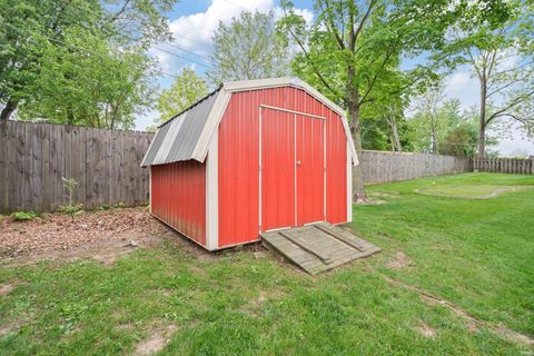 Tiny photo for 2201 Eastbrook Drive, Kokomo, IN 46902 (MLS # 202618709)