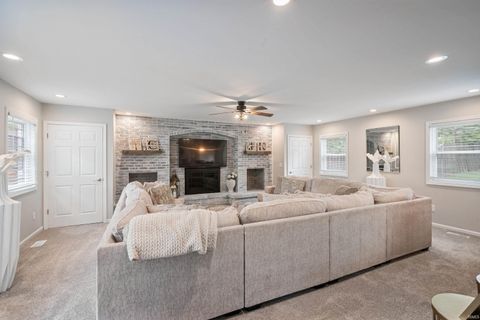 Tiny photo for 2201 Eastbrook Drive, Kokomo, IN 46902 (MLS # 202618709)