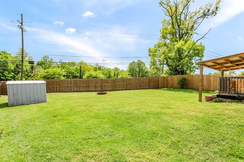 Tiny photo for 2745 S Pine Meadows Drive, Bloomington, IN 47403 (MLS # 202616463)