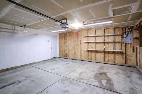 Tiny photo for 2745 S Pine Meadows Drive, Bloomington, IN 47403 (MLS # 202616463)