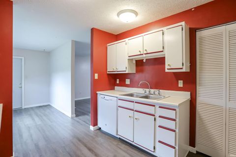 Tiny photo for 2745 S Pine Meadows Drive, Bloomington, IN 47403 (MLS # 202616463)