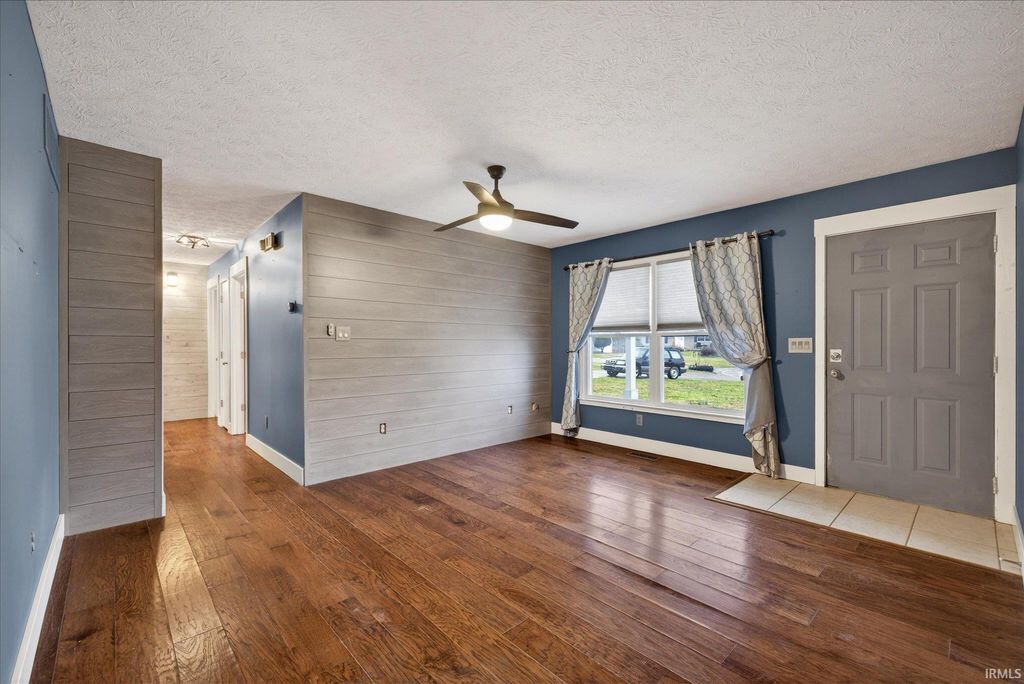 Photo of 416 W Potowatami Court, Ellettsville, IN 47429 (MLS # 202607069)