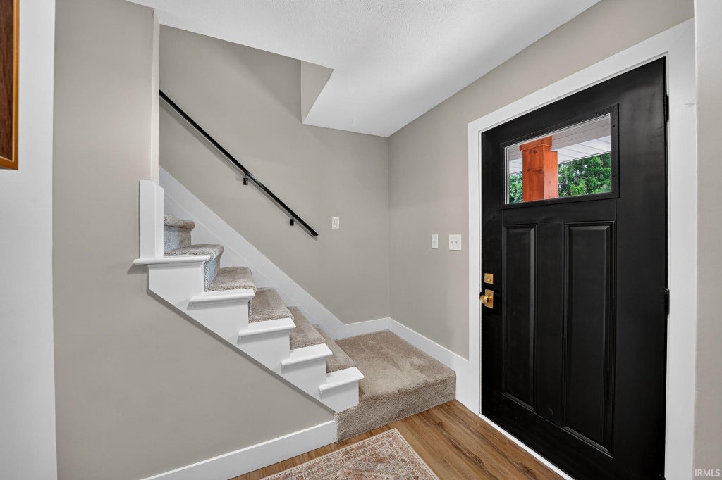 Photo of 16333 Barna Drive, Granger, IN 46530 (MLS # 202640149)