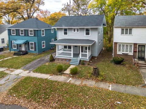 Photo of 4828 Montrose Avenue, Fort Wayne, IN 46806 (MLS # 202544310)