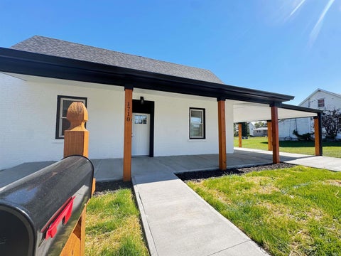 Photo of 1718 G Street, Bedford, IN 47421 (MLS # 202642143)